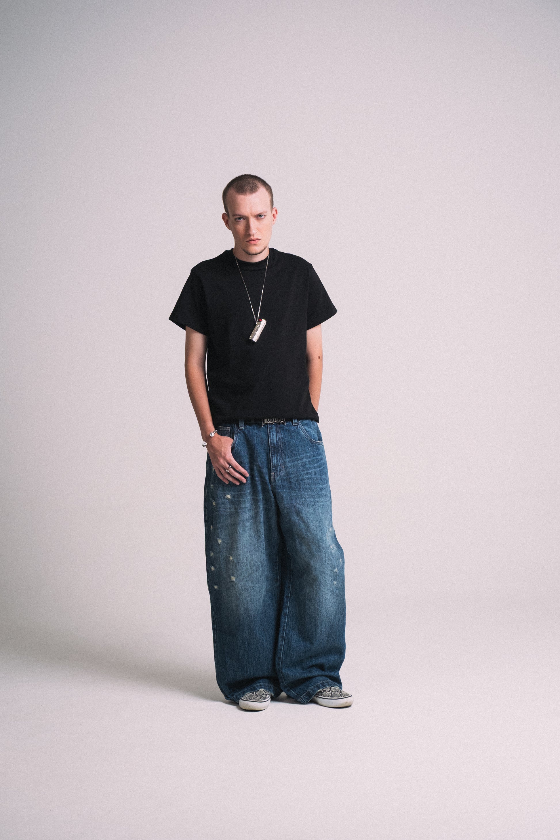 [PRÉ-VENDA] BAGGY JEANS WORN