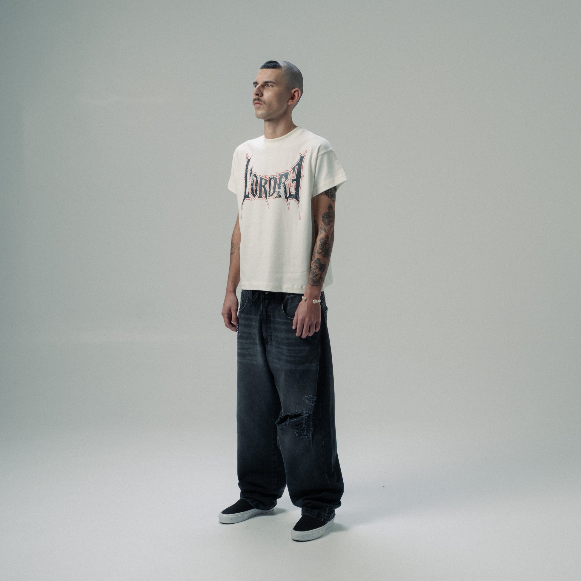 PUNK LETTERING TEE
